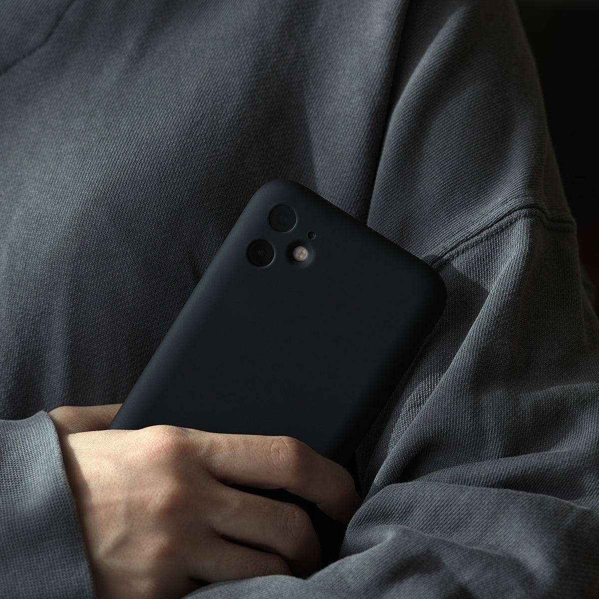 MYNUS iPhone 11 CASE