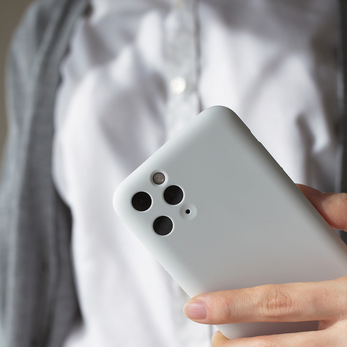 MYNUS iPhone 11 Pro CASE