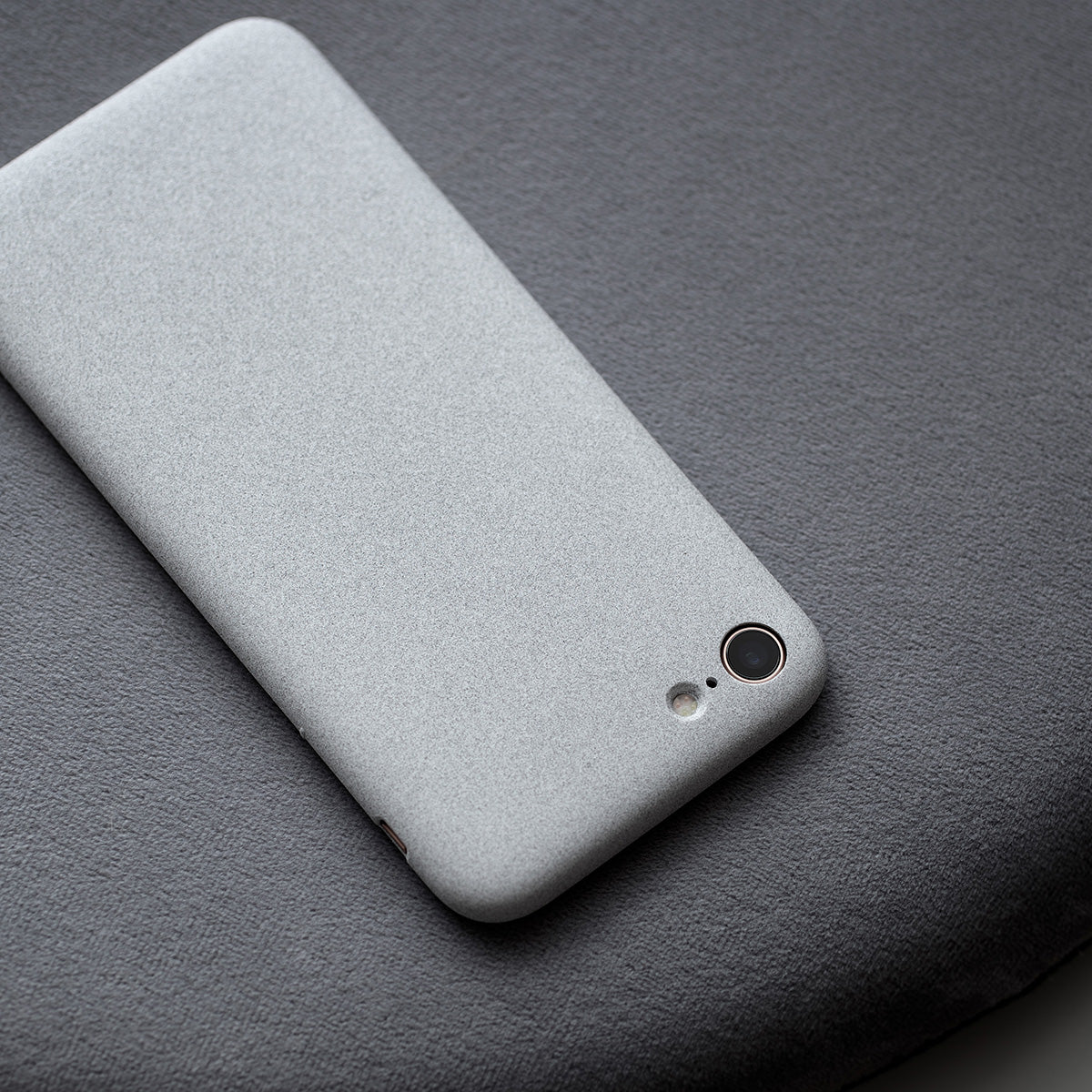 MYNUS iPhone SE CASE