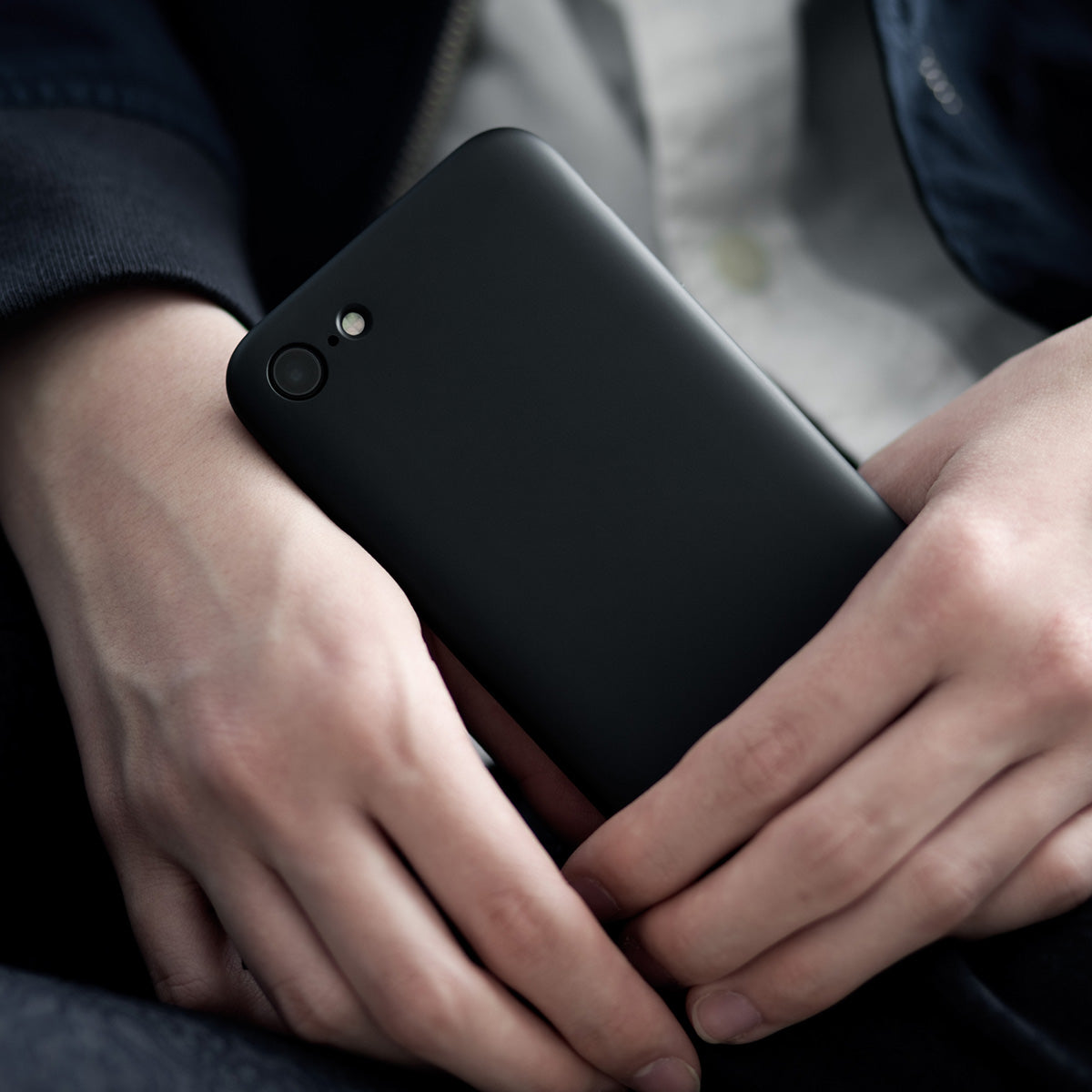MYNUS iPhone SE CASE