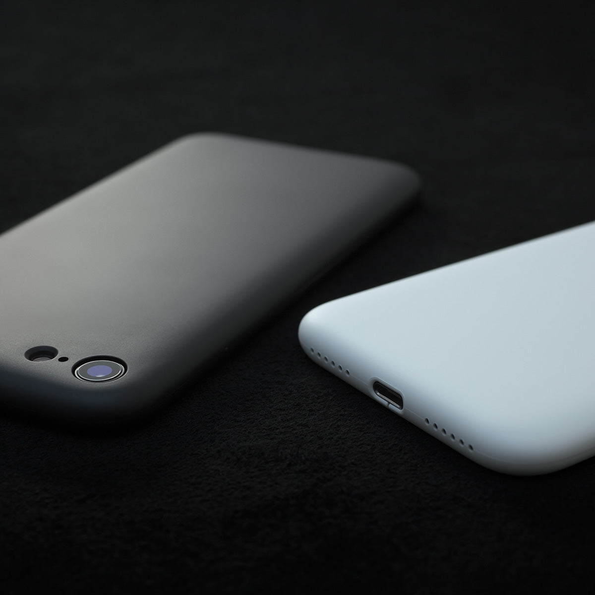 MYNUS iPhone SE CASE