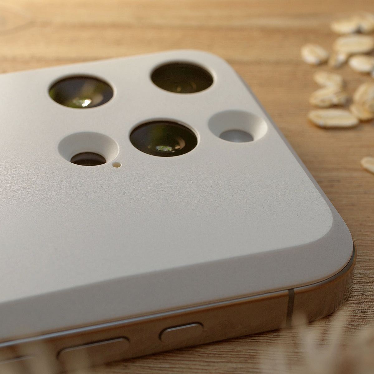 MYNUS iPhone 16 Pro MAGBACK
