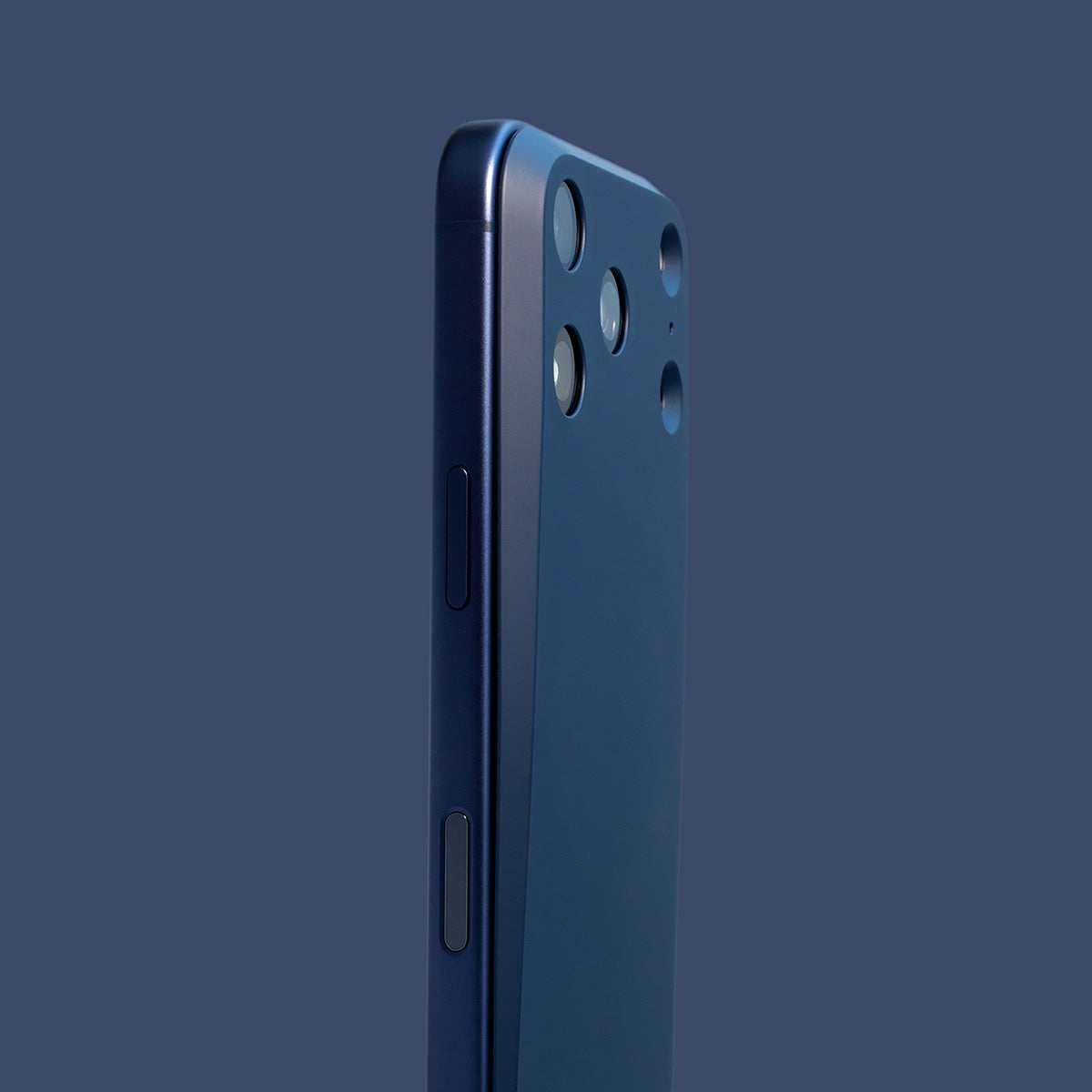 MYNUS iPhone 17 Pro BACK